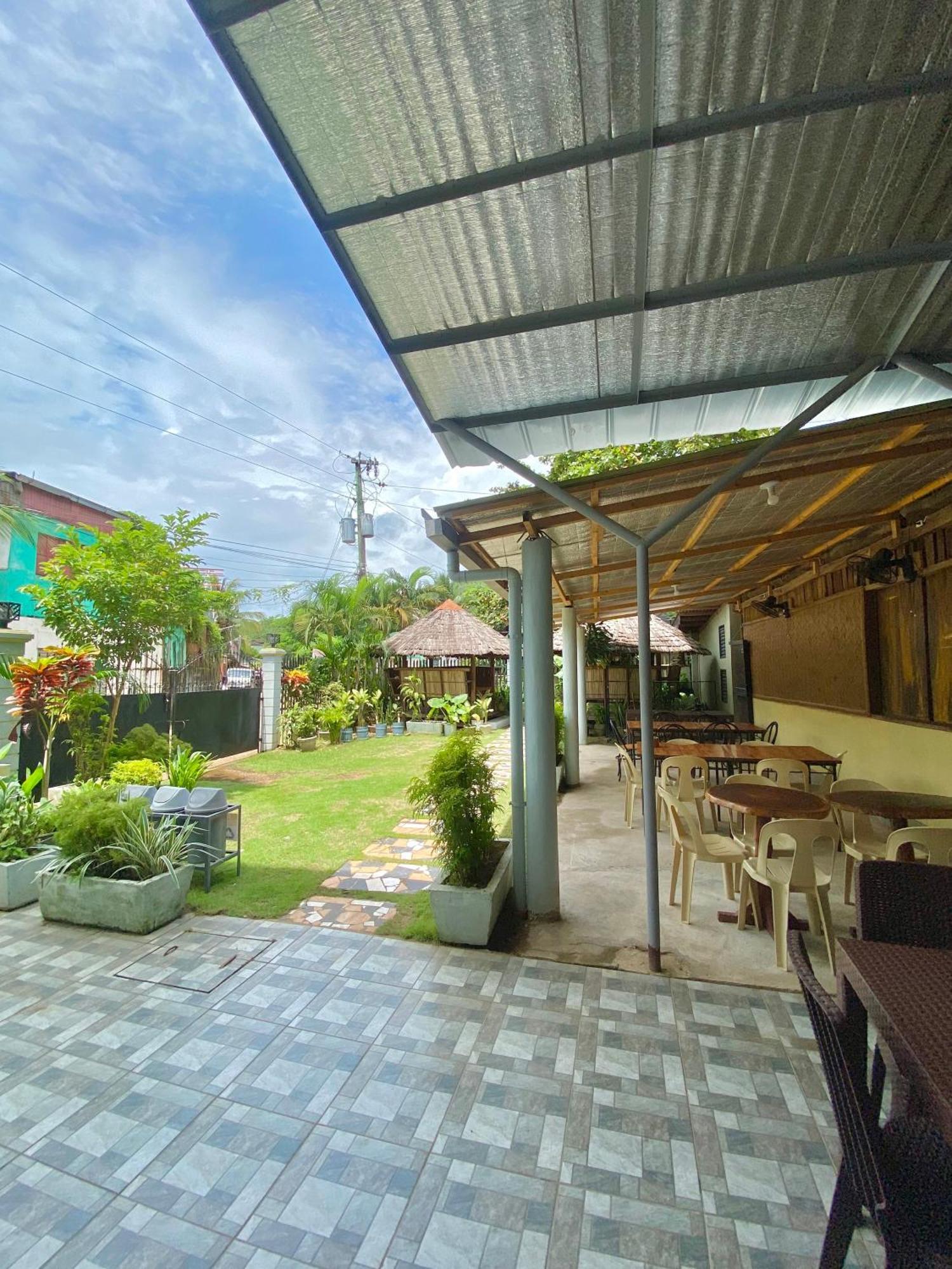 Coron Vista Lodge Exterior photo